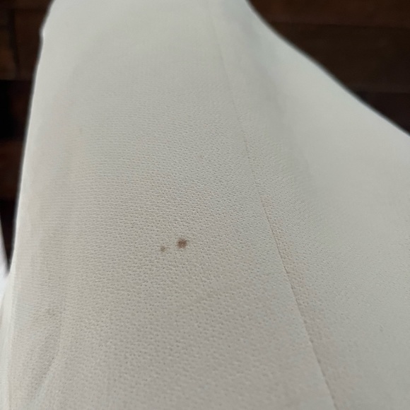 Cream dress, deep neckline - Picture 7 of 8